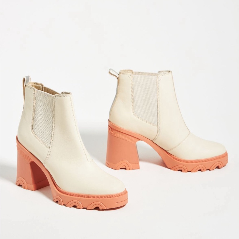 Sorel Brex Chelsea Chunky Heel Ankle Boots 6.5